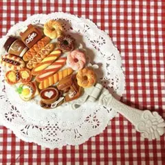 パンカフェハンドミラー 手鏡 ミニチュア パン フェイクスイーツ カフェ 珈琲店