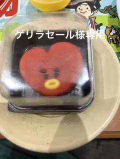 マルチカラー ❤️レア可愛い二つ折り財布