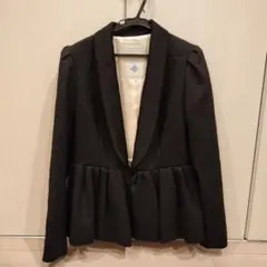 KOMET テーラードジャケット ペプラムスタイル