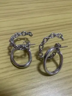 シルバーピアス