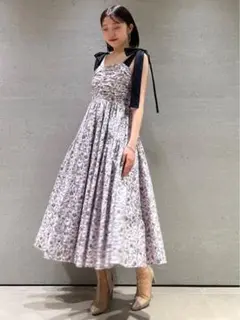 SNIDEL ショルダーリボンフラワーワンピース GLY