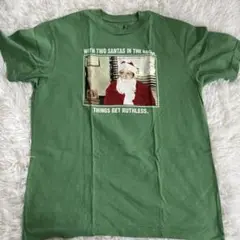 WITH TWO SANTAS IN THE ROOM Tシャツ即購入大歓迎