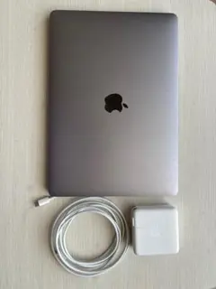 MacBookPro13インチM12020メモリ8GBストレージ512GB