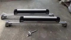 BMW純正ルーフキャリア＆THULEルーフキャリア