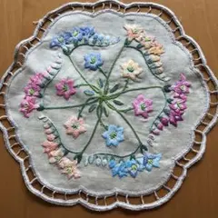 戸塚刺繍　ドイリー