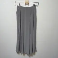 ドゥクラッセ　グレー　プリーツ　ガウチョパンツ　S