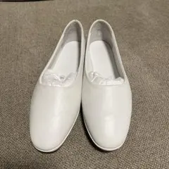 WANDERUNG ワンデルング　フラットパンプス ホワイト 22.5cm美品！