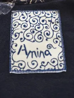 新品近い　Amina 花柄 ジップアップネイビージャンバーフリーサイズ