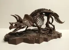 組立済・箱無) 1/32 Imaginary Skeleton トリケラトプス