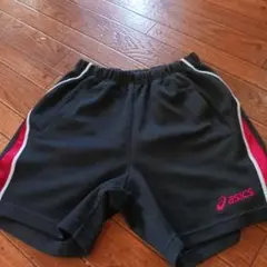asics ショートパンツ 黒/赤