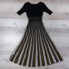 BARNEYS NEWYORK ワンピース ニット 黒 ストライプ