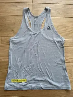 リーボック Reebok タンクトップ レディース Sサイズ