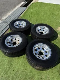 T*o様 78プラド　スタッドレス　GRANDTREK SJ6 輸出用ホイール付 T*o様 78プラド スタッドレス GRANDTREK SJ6 輸出用ホイール付