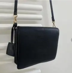 H&M ショルダーバッグ　斜めがけバッグ　ポシェット　黒　ブラック