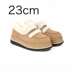 Item thumbnail for item 7a9d496f-3899-4b41-bb97-1e188e8bee6b