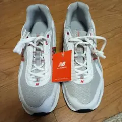 新品タグ付き　New Balance 345 スニーカー グレー/ホワイト