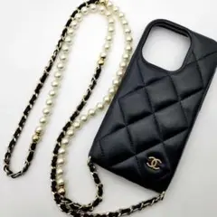 美品　CHANEL iphone14pro ケース マトラッセ チェーン