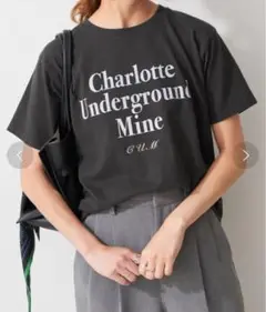Spick＆Span ロゴプリントエンブロイダリーTシャツ