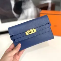 美品 エルメス ケリーウォレット ミディアム アズール