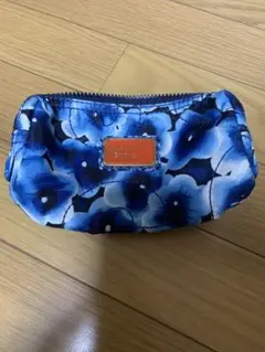 マークバイマーク 花柄ポーチ