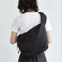SINSS ナイロンギャザーショルダーバッグ