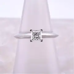 ★Tiffanyu0026Co.★ プリンセスカット ダイヤリング D0.37ct