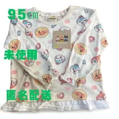 【新品】アンパンマン 総柄 長袖 Tシャツ ロンＴ　ベビー 天竺 95㎝　白