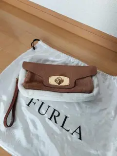 FURLA クラッチバック