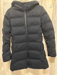 ユニクロ　シームレスダウンコートS ネイビー