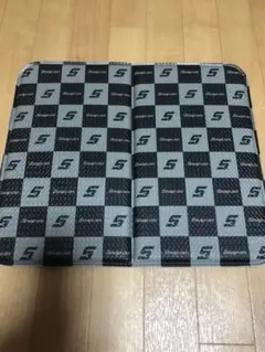 Snap-on チェック柄　折りたたみクッション