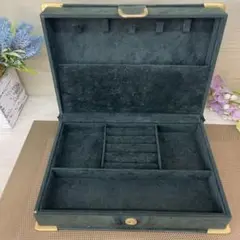 レトロな宝石入れ　ジュエリーボックス　収納　小物入れ　ヴィンテージ