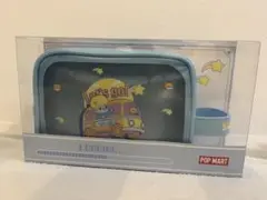【新品】ポップマート　ポーチ　筆箱　化粧入れ