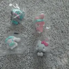 サンリオ　ガチャ　　ハローキティ　シナモロール　ハンギョドン　マイメロディ