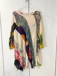 【難あり】インド製 パッチワークチュニックワンピース　花柄　ドッキング