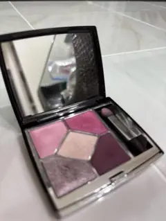 Item thumbnail for item ecef02c8-40df-4ae3-833d-6f1082802cb9