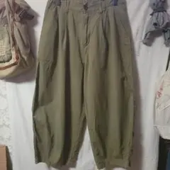 サニークラウズ　サーカスパンツ
