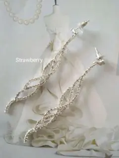 新作♡クロスタッセル♡プリンセスブライダルジュエリーシャンデリア ピアス 新品