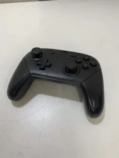 j132 Nintendo Switch Proコントローラー　動作確認済み