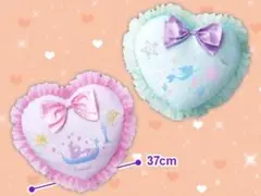 【新品】ラプンツェルハート型クッション