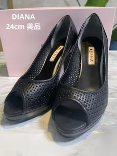 美品】DIANAツイード スタッズパンプス クロスデザイン - メルカリ