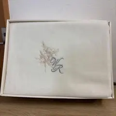 アクリル毛布　140×240