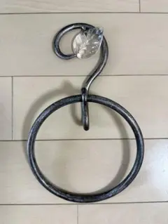 アイアン タオルハンガー