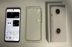 XREAL Beam Pro と専用ケース