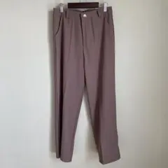 新品未使用　センタープレステーパードパンツ
