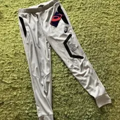Item thumbnail for item d0349645-21bd-479f-8ea5-f96447a85b4e