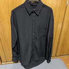 長袖シャツ　黒