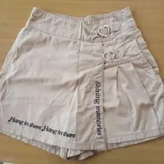 ハート型バックル付きハーフパンツ 150