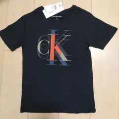 新品　タグ付き　カルバンクライン　Tシャツ　ビッグロゴ　　　120　サイズ6