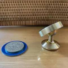 マグネット仕様 磁石 スマホホルダー 携帯ホルダー コンパクト 車用 黒色 ブ