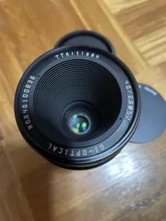 TTArtisan 40mm f/2.8 単焦点レンズ